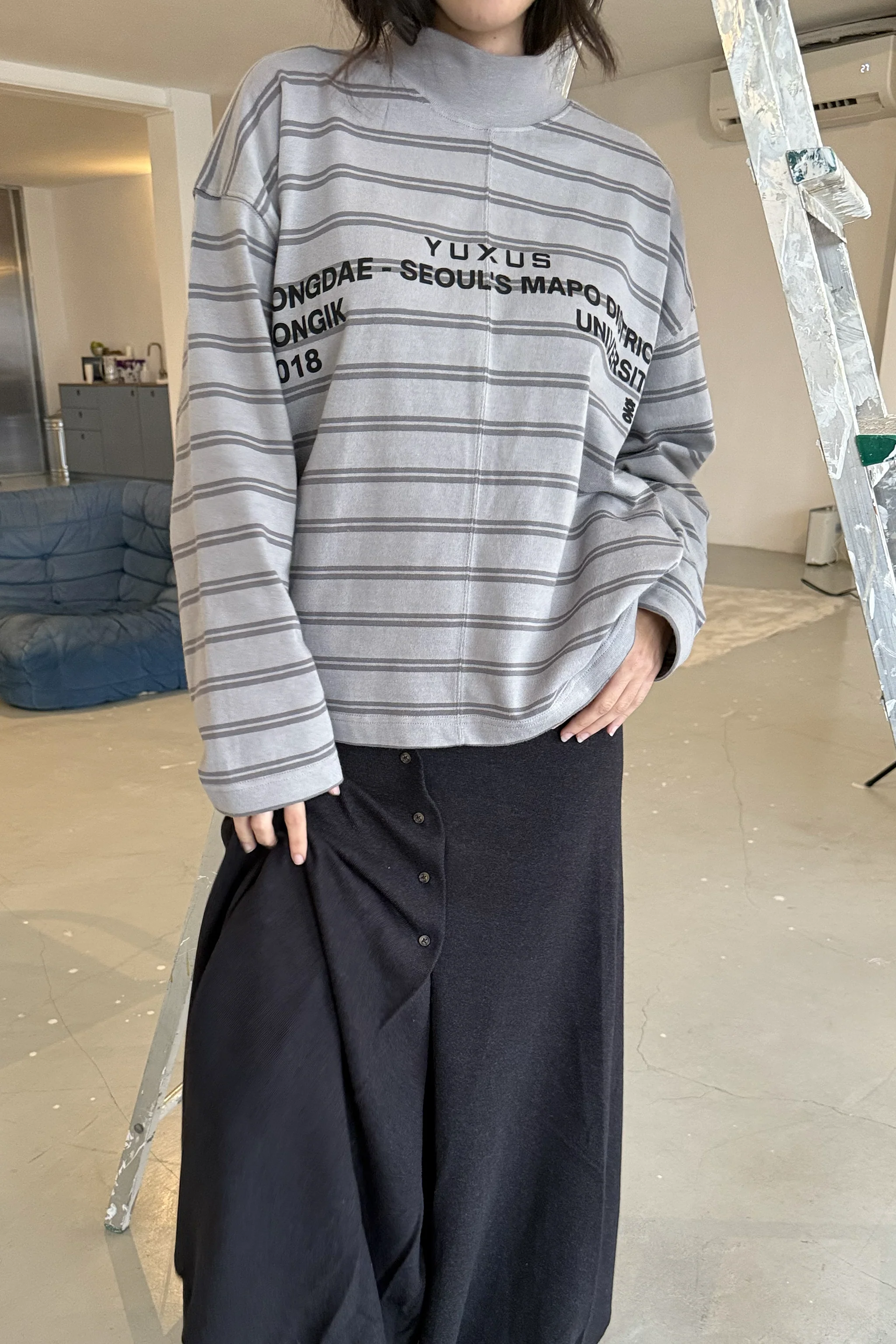 GLOSSY "HONGDAE" LONGSLEEVE - Image 4