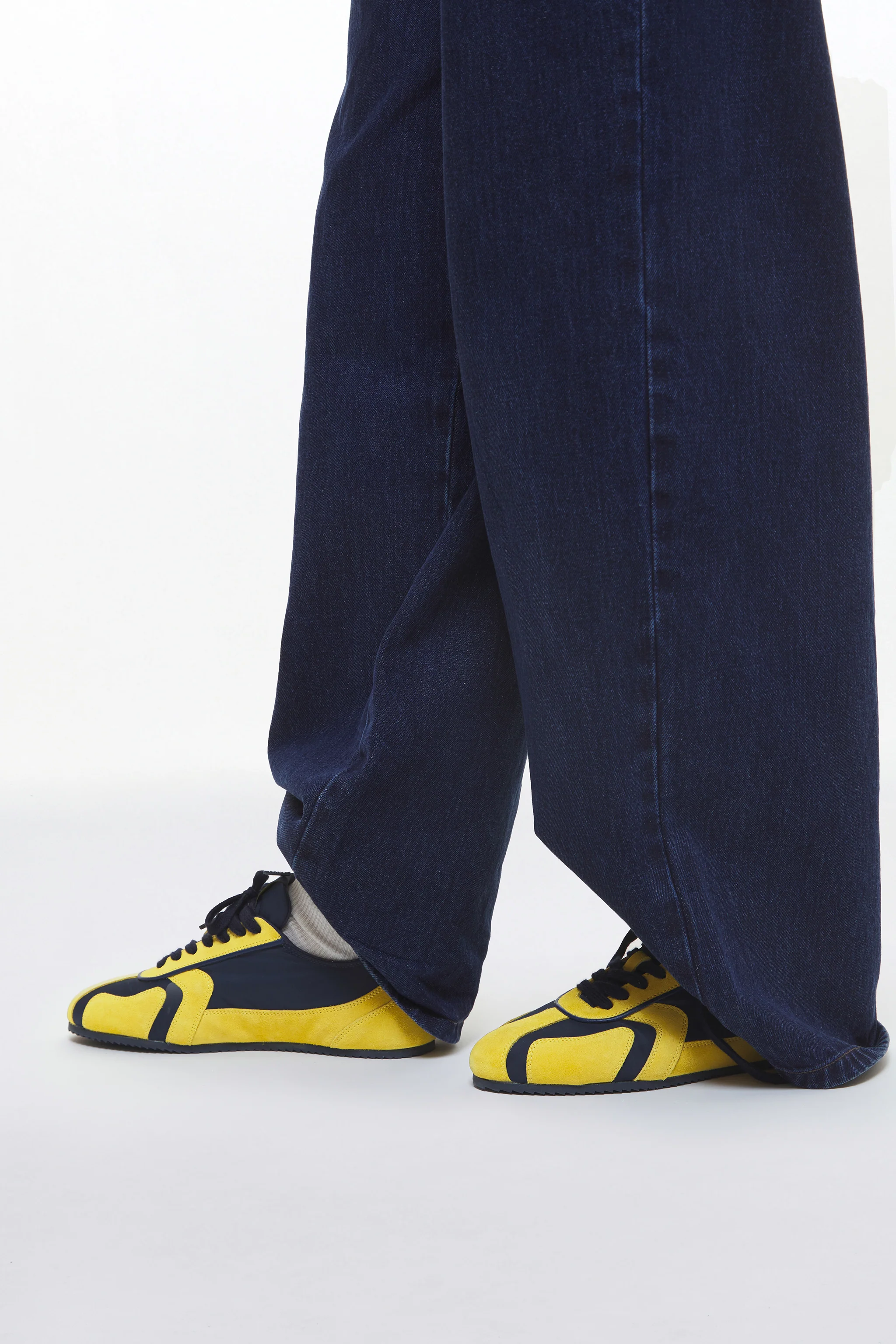 GOLDEN "NYX" SNEAKERS - Image 8