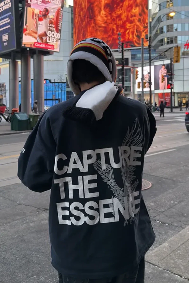 ROYAL "BELGRAVE" CREWNECK - Image 8