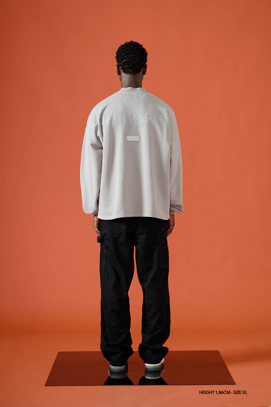 WOLF "GRAYSCALE" CREWNECK - Image 6