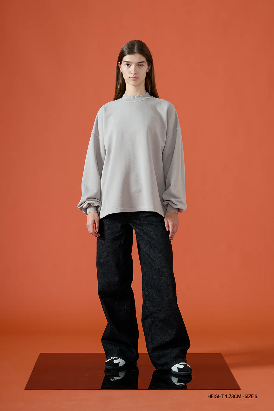 WOLF "GRAYSCALE" CREWNECK - Image 7