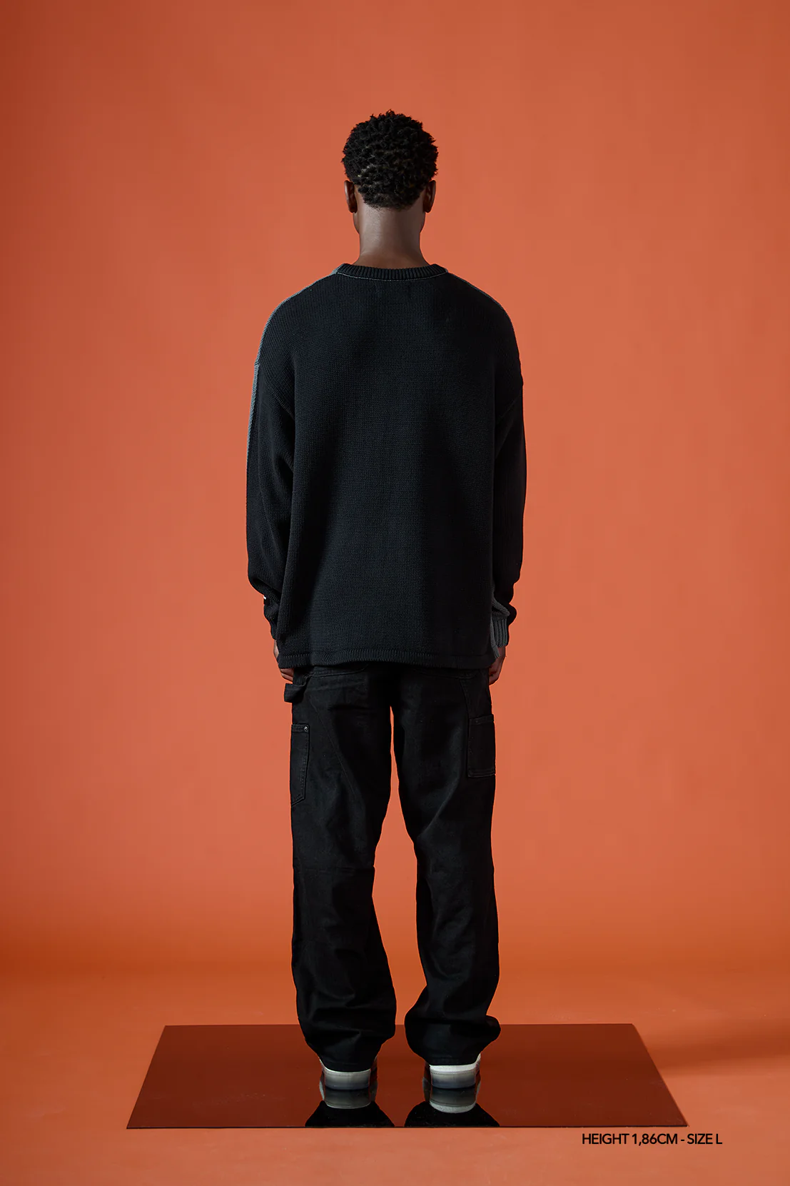 ZINC "GRAYSCALE" KNITTED CREWNECK - Image 6
